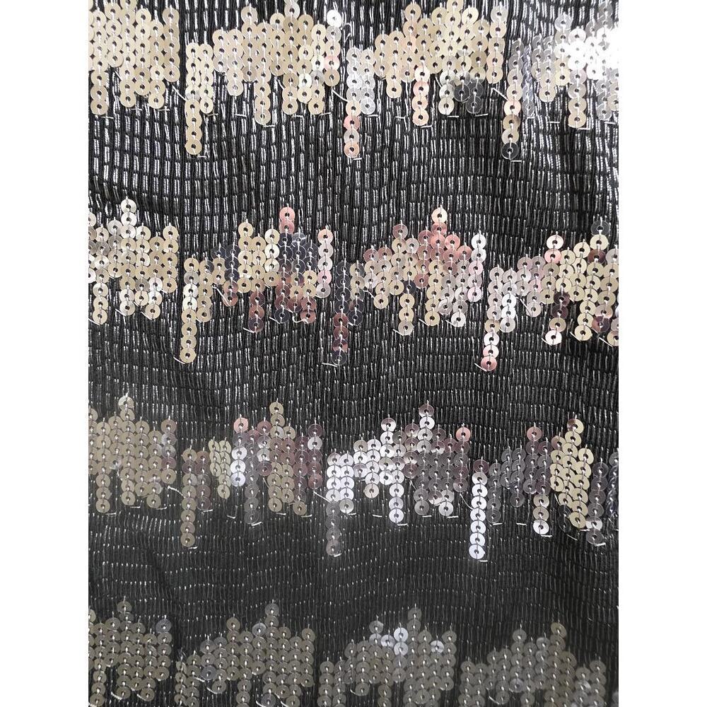⭐ Chico’s Sequin Tank Top – Black & Silver Sparkle – Size 0 - Picture 3 of 9